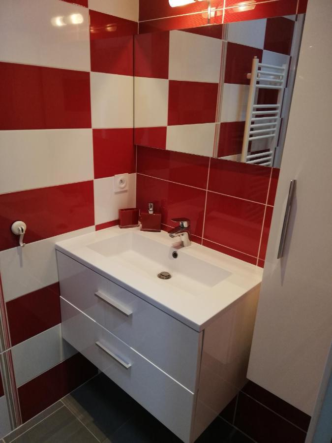 Appartement De Plain Pied Dans La Verdure Yerres Buitenkant foto