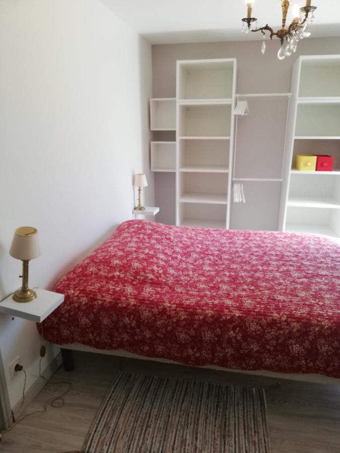 Appartement De Plain Pied Dans La Verdure Yerres Buitenkant foto
